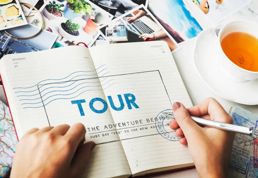 Traveler planning Islamorada Florida Keys vacation itinerary