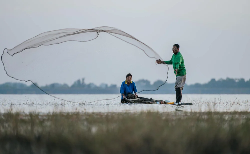 Angler fishing in Islamorada waters known for sport fishing